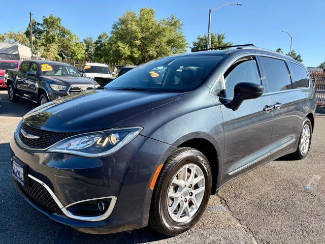 2020 CHRYSLER Pacifica