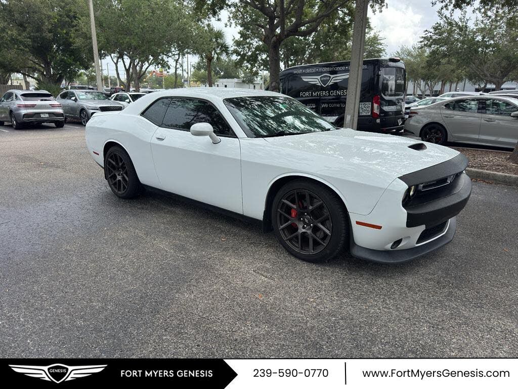 2019 DODGE Challenger