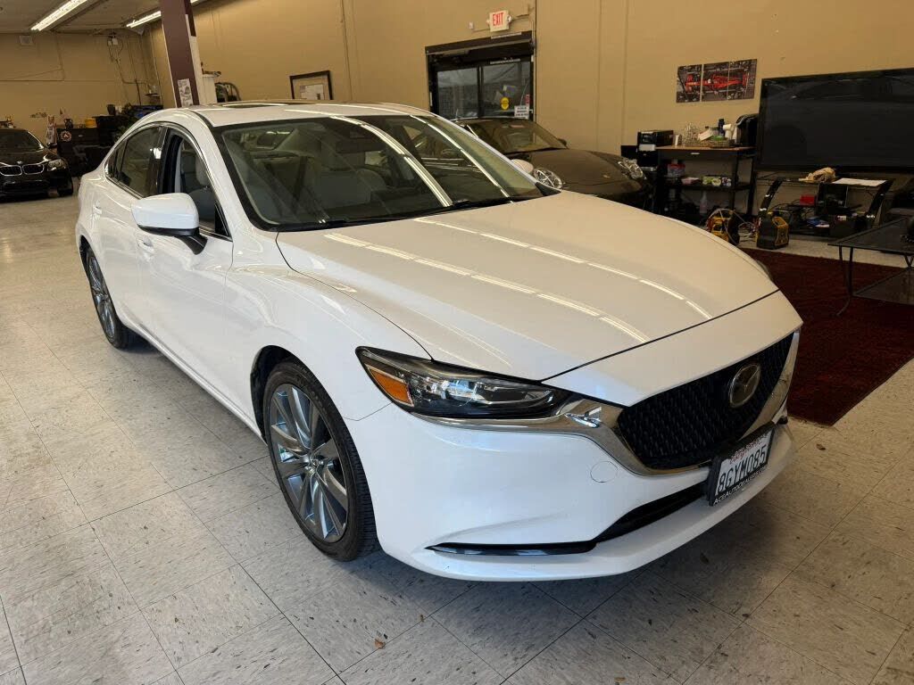 2018 MAZDA Mazda6
