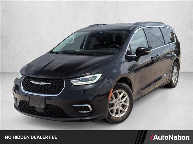 2022 CHRYSLER Pacifica