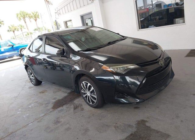 2018 TOYOTA Corolla