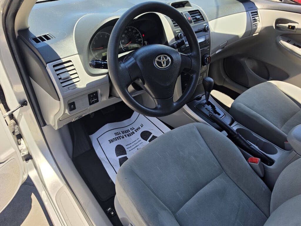 2012 TOYOTA Corolla