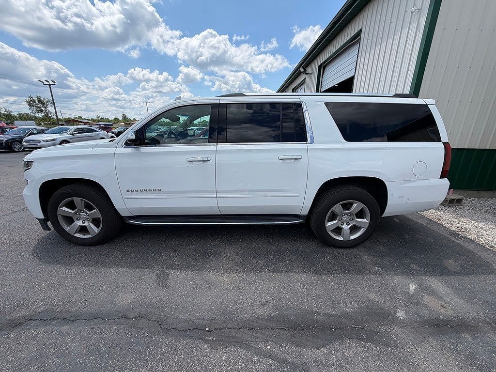 2020 CHEVROLET Suburban