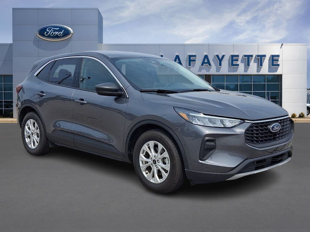 2024 FORD Escape