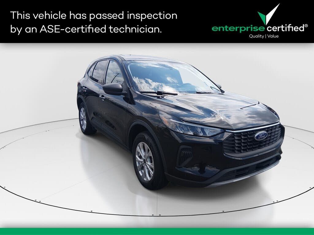2025 FORD Escape