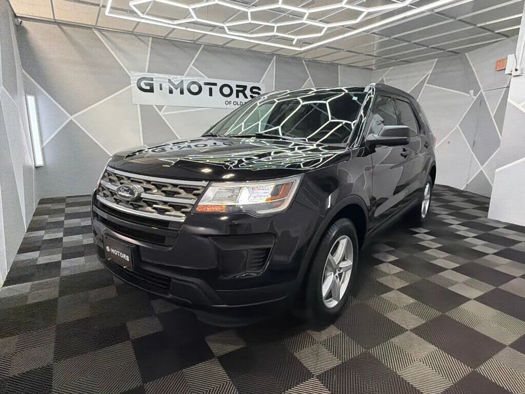 2018 FORD Explorer