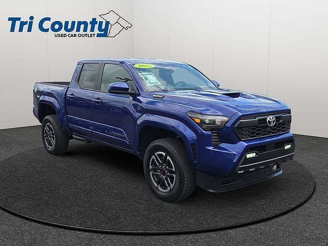 2025 TOYOTA Tacoma
