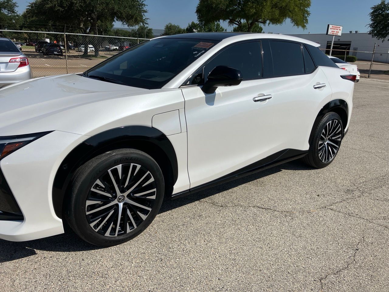 2023 LEXUS RZ 450e