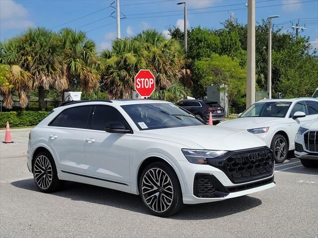 2025 AUDI SQ8