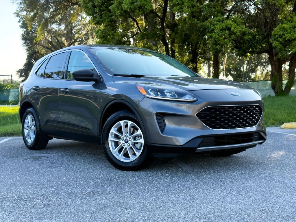 2022 FORD Escape