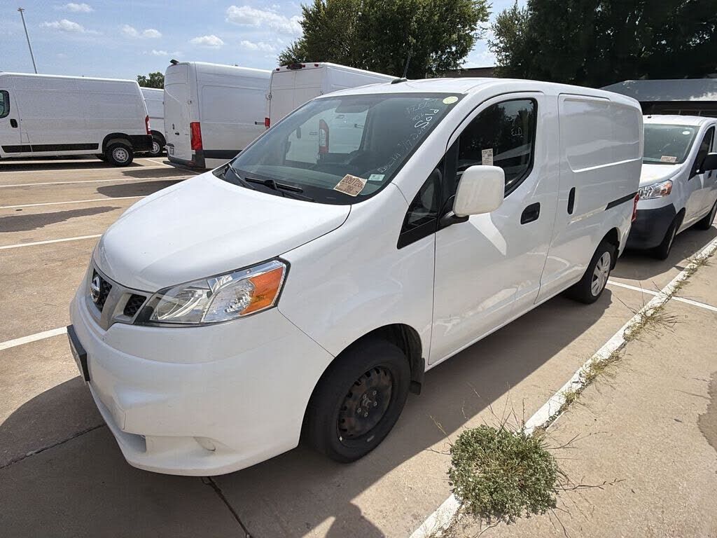 2021 NISSAN NV200