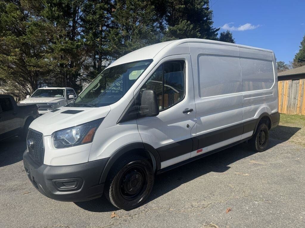 2023 FORD Transit