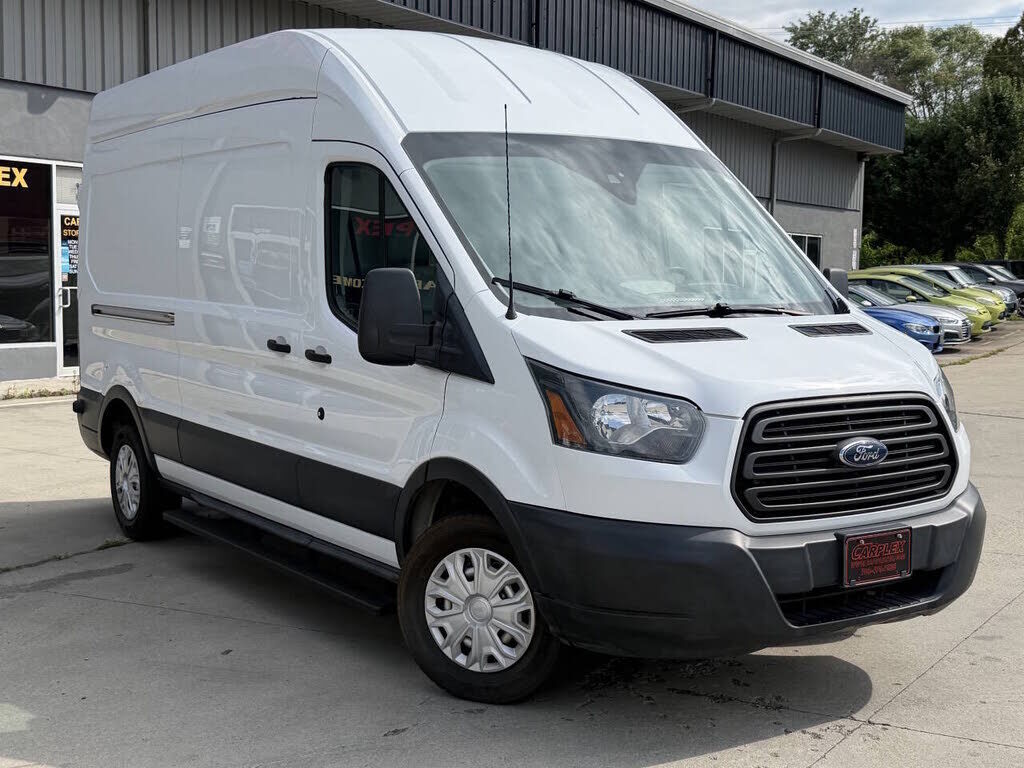2019 FORD Transit