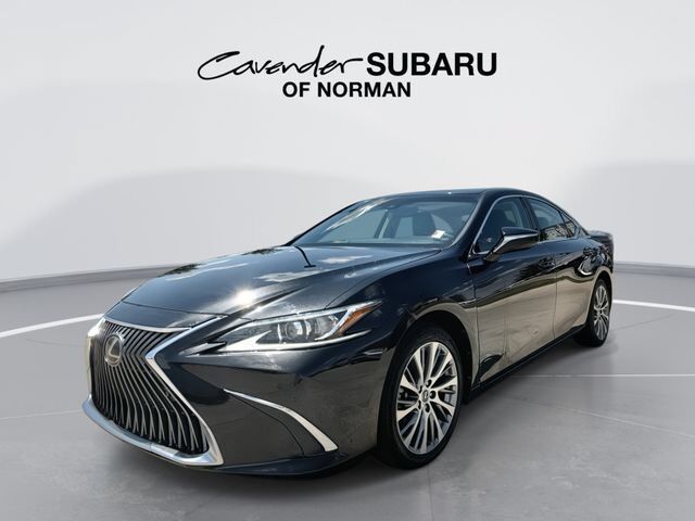 2019 LEXUS ES