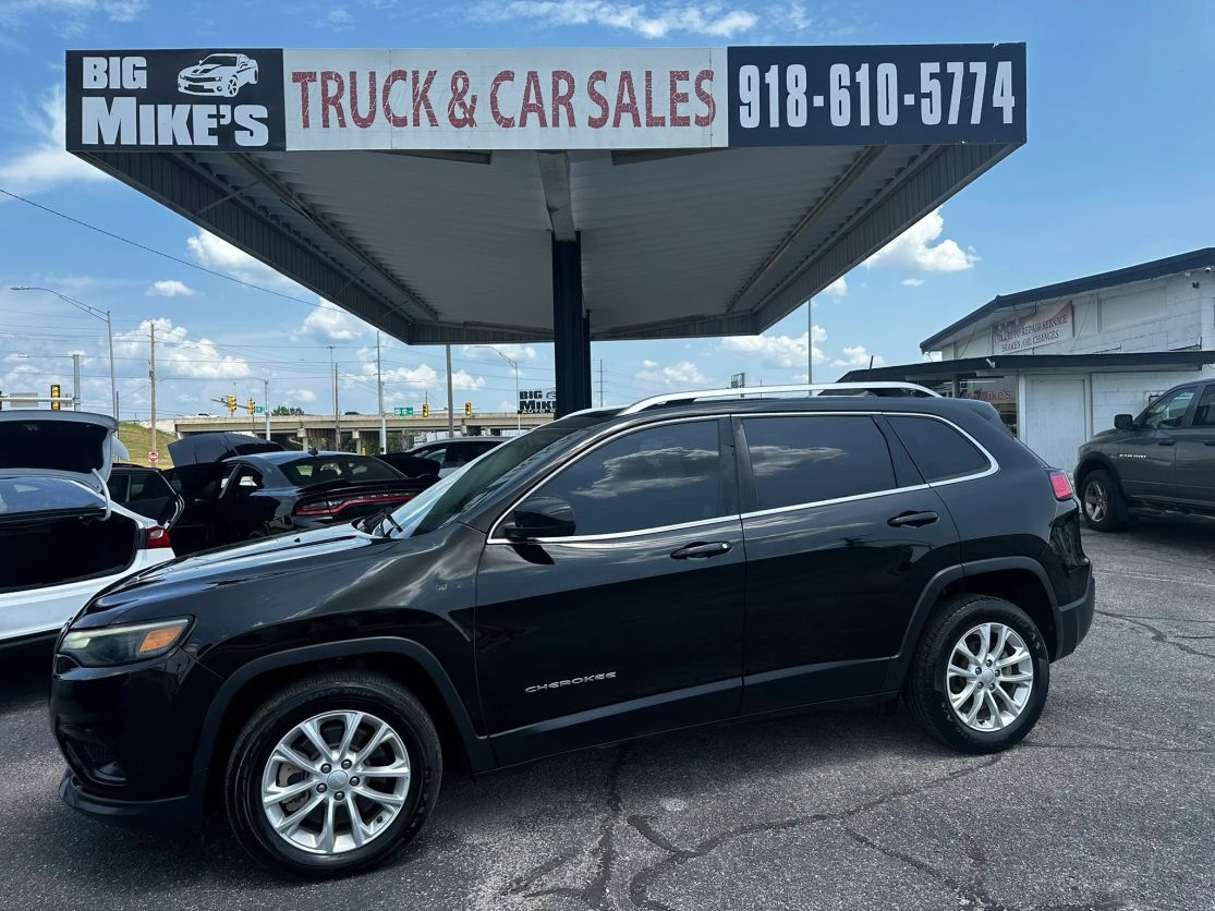 2019 JEEP Cherokee
