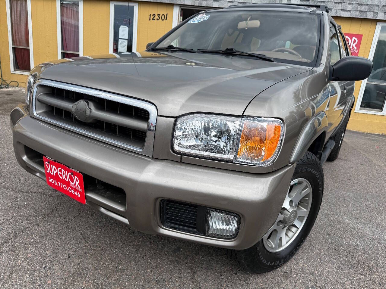 2001 NISSAN Pathfinder