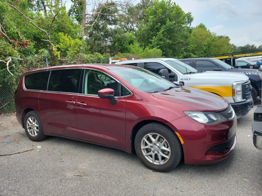 2017 CHRYSLER Pacifica