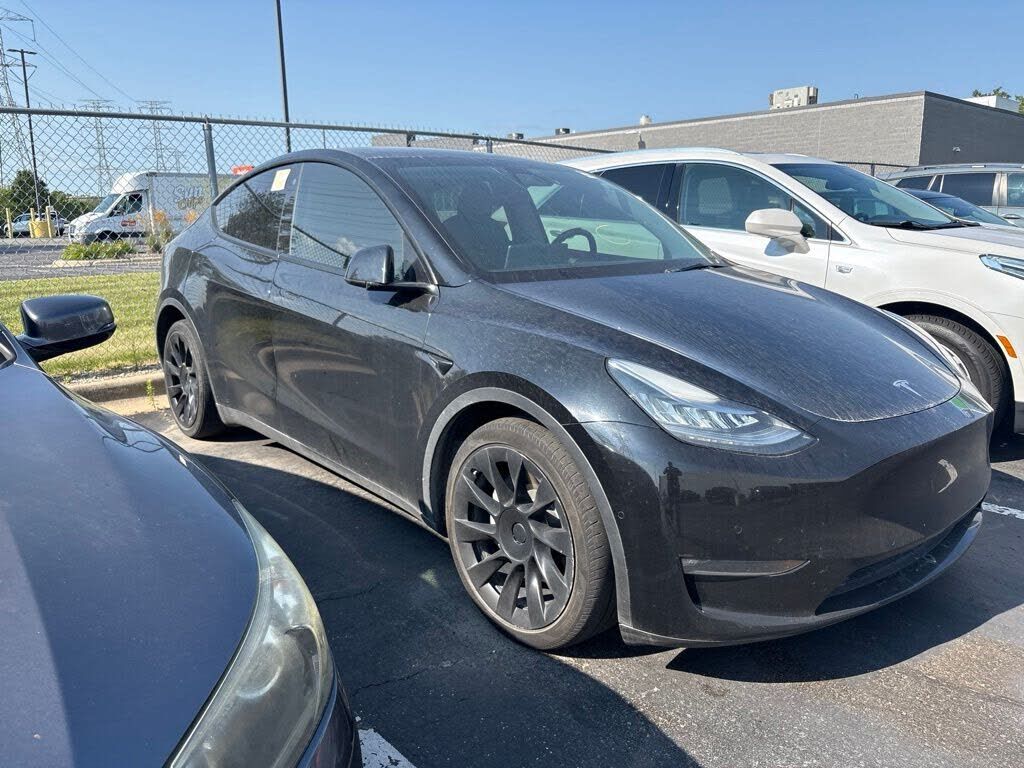 2021 TESLA Model Y