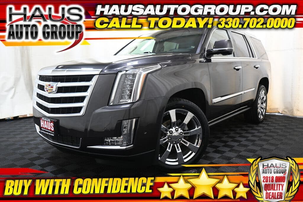 2017 CADILLAC Escalade