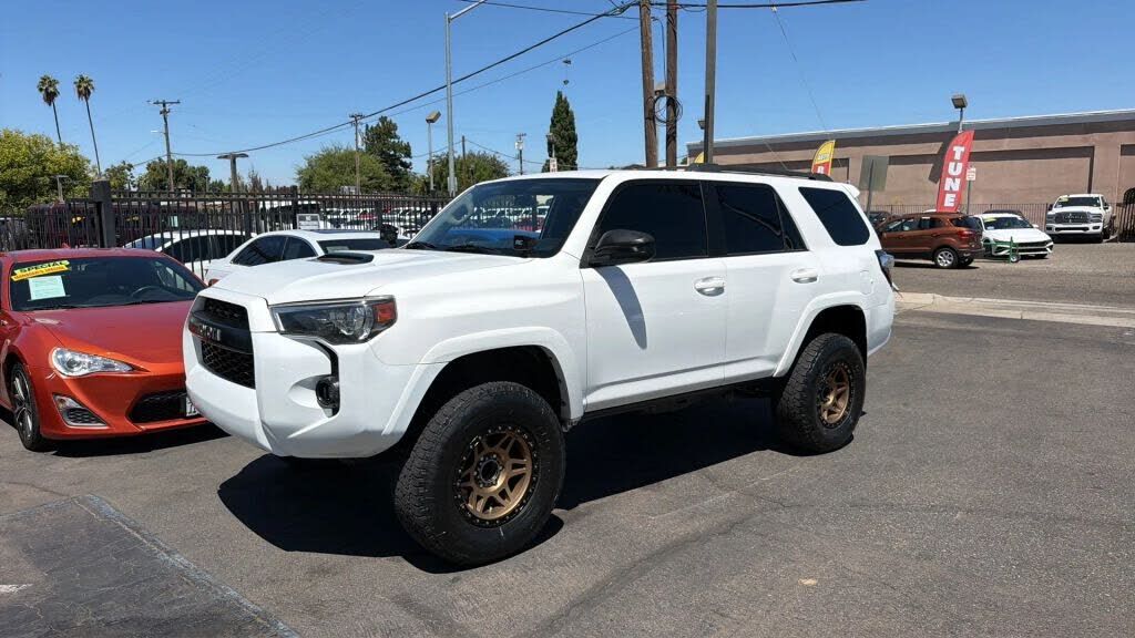 2016 TOYOTA 4-Runner