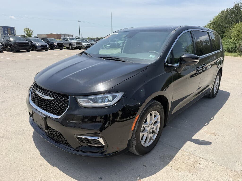 2024 CHRYSLER Pacifica