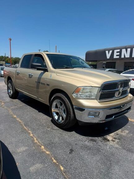 2011 DODGE Ram