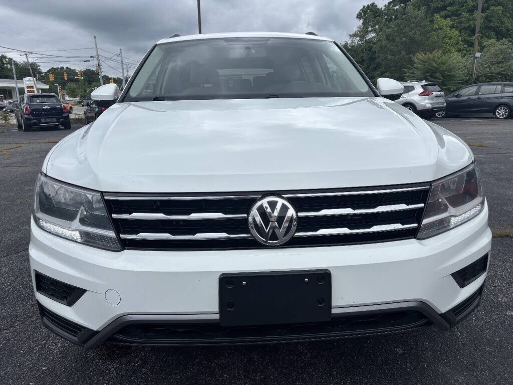 2019 VOLKSWAGEN Tiguan