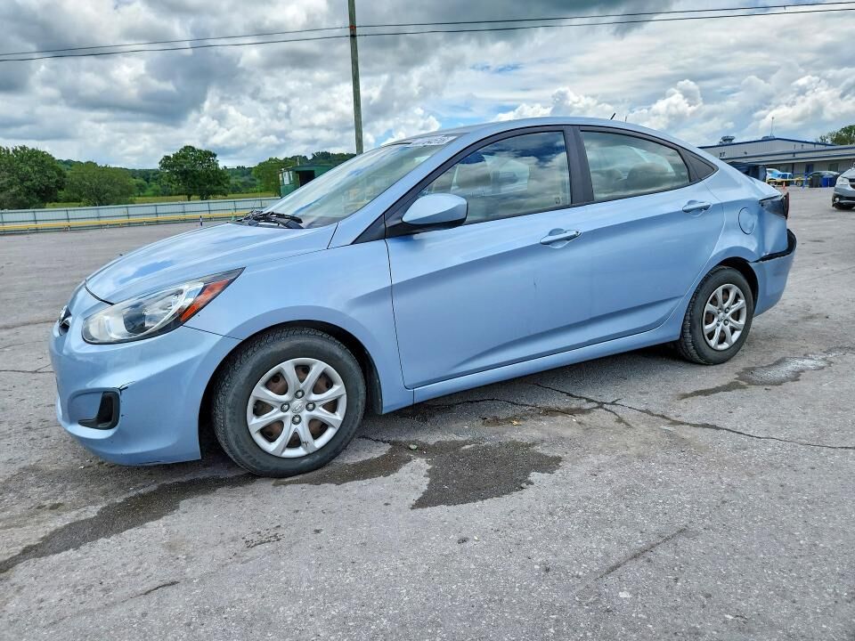 2012 HYUNDAI Accent
