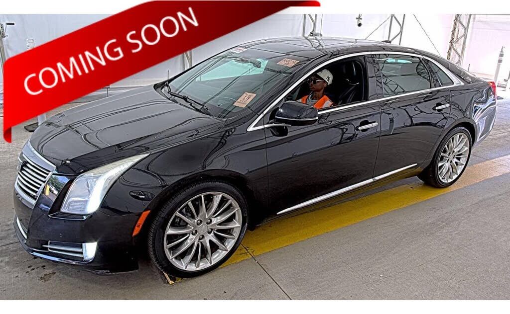 2016 CADILLAC XTS