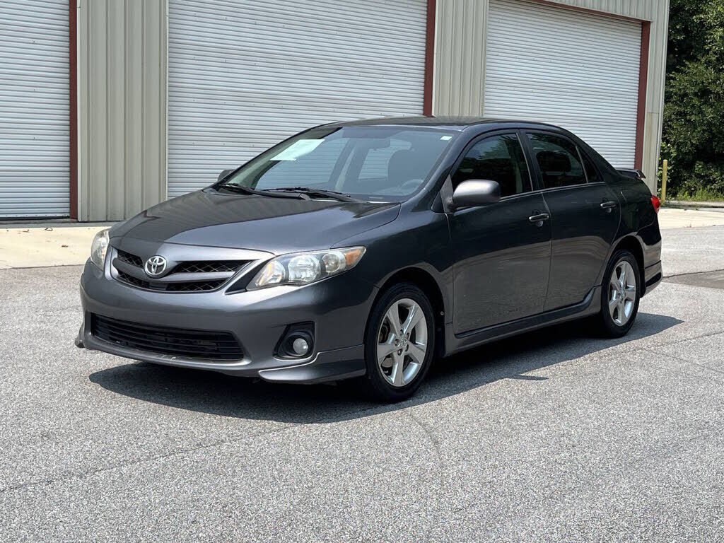 2011 TOYOTA Corolla
