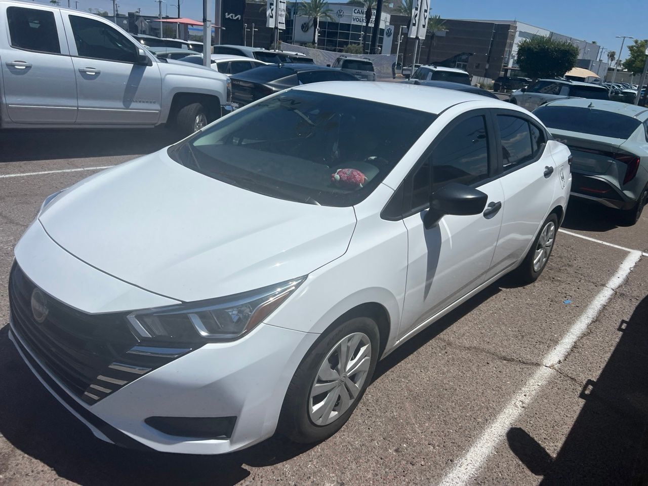 2023 NISSAN Versa