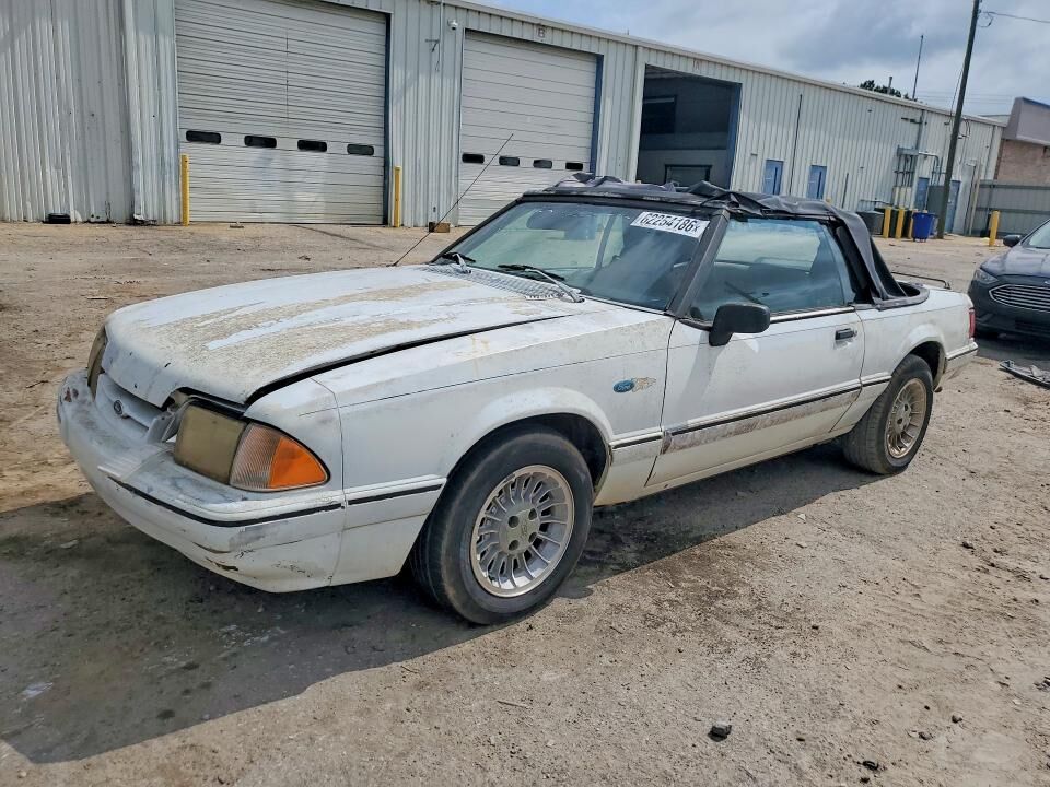 1993 FORD Mustang