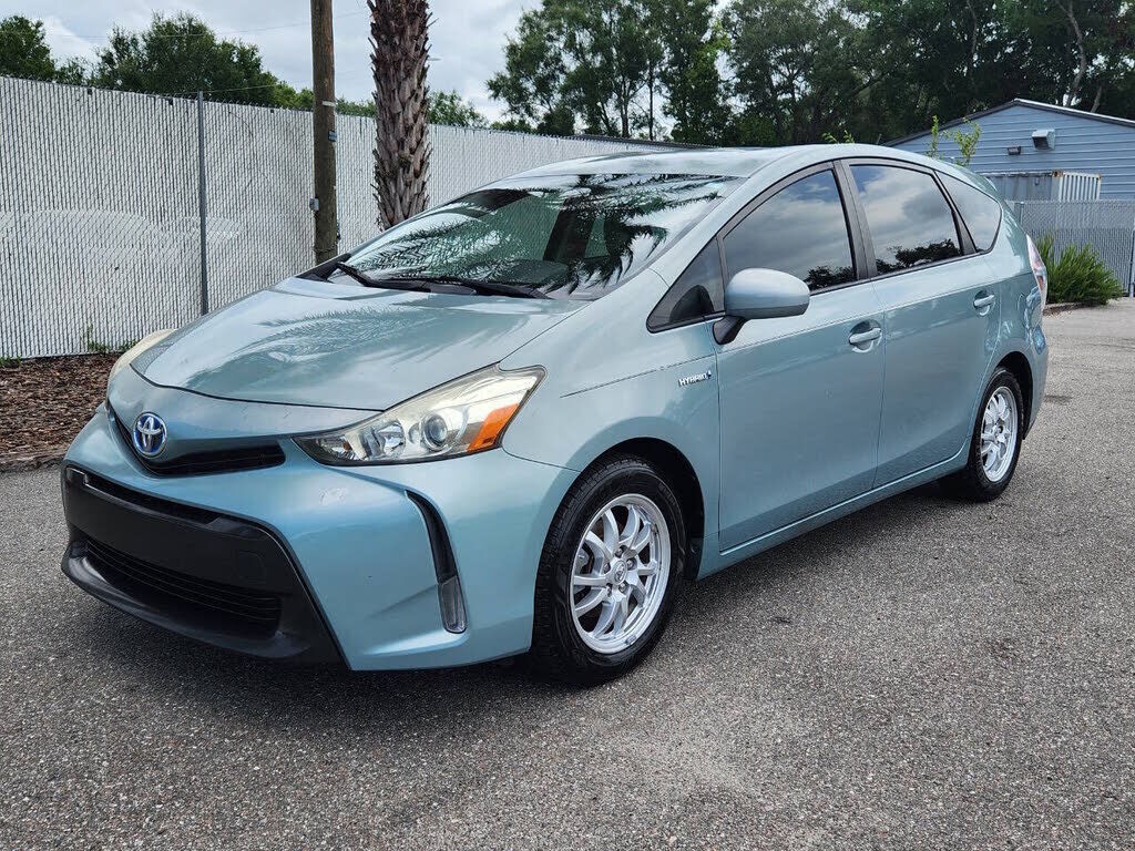 2015 TOYOTA Prius