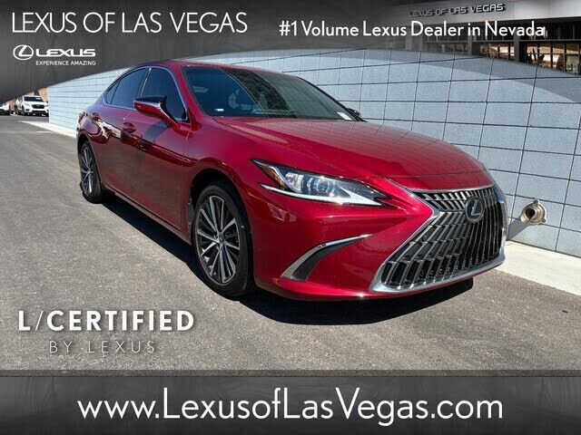 2024 LEXUS ES