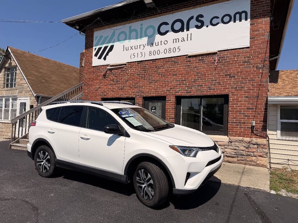 2017 TOYOTA RAV4