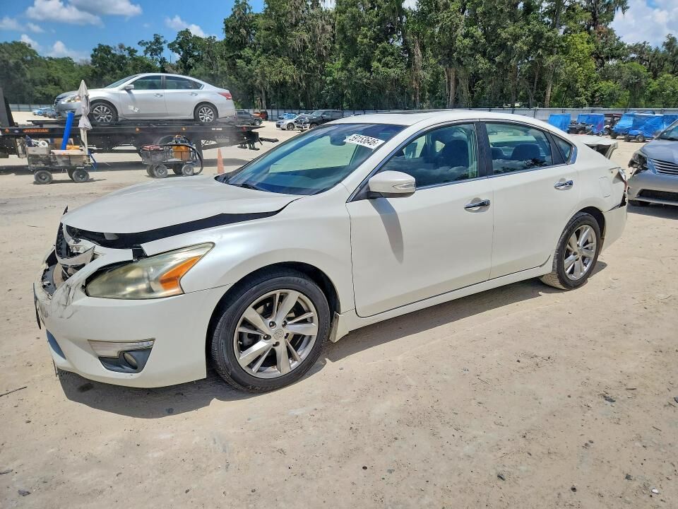 2013 NISSAN Altima