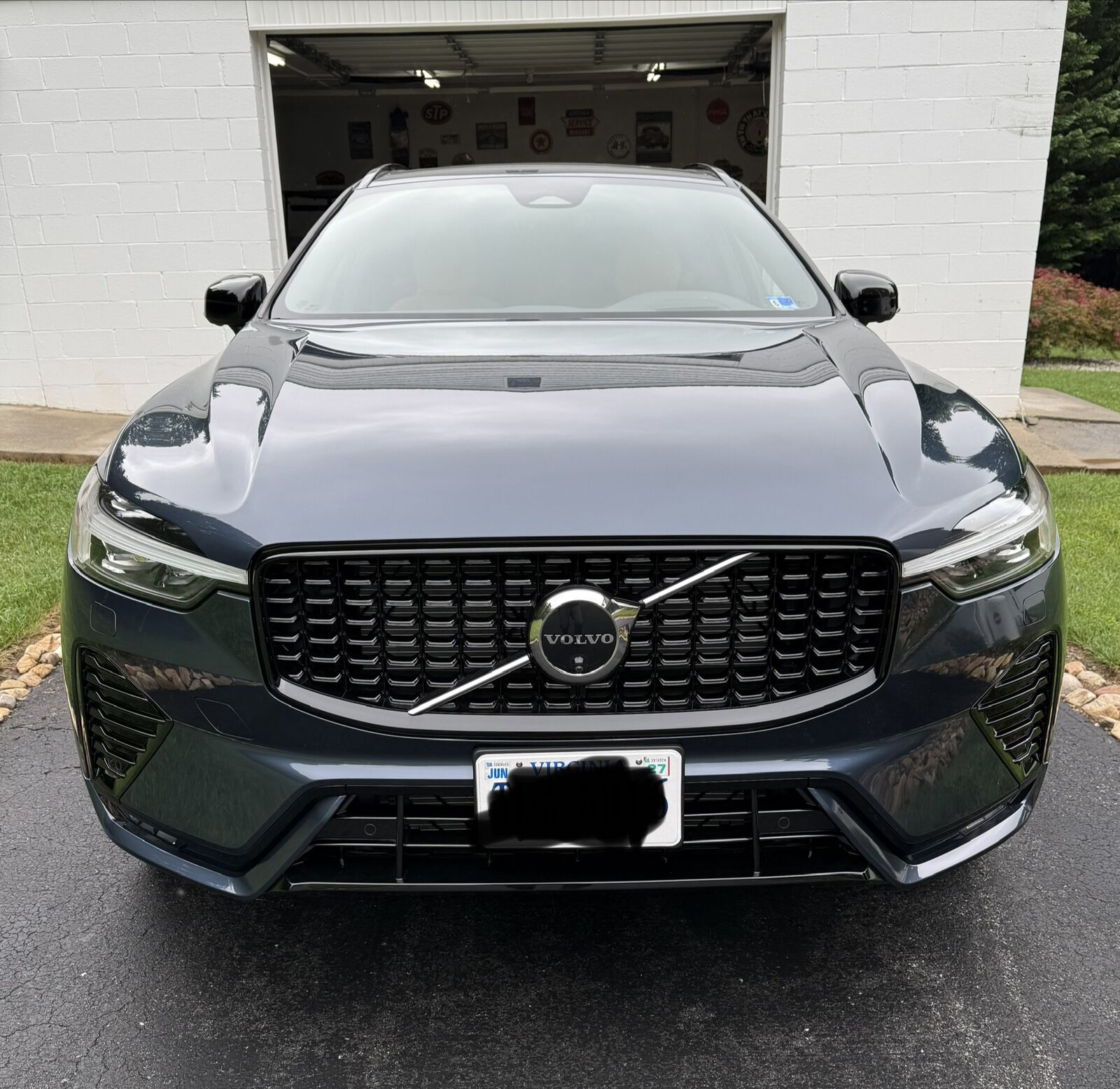 2025 VOLVO XC60