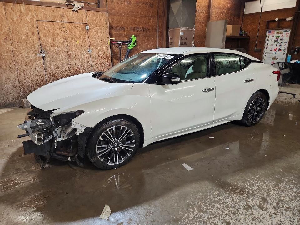 2016 NISSAN Maxima