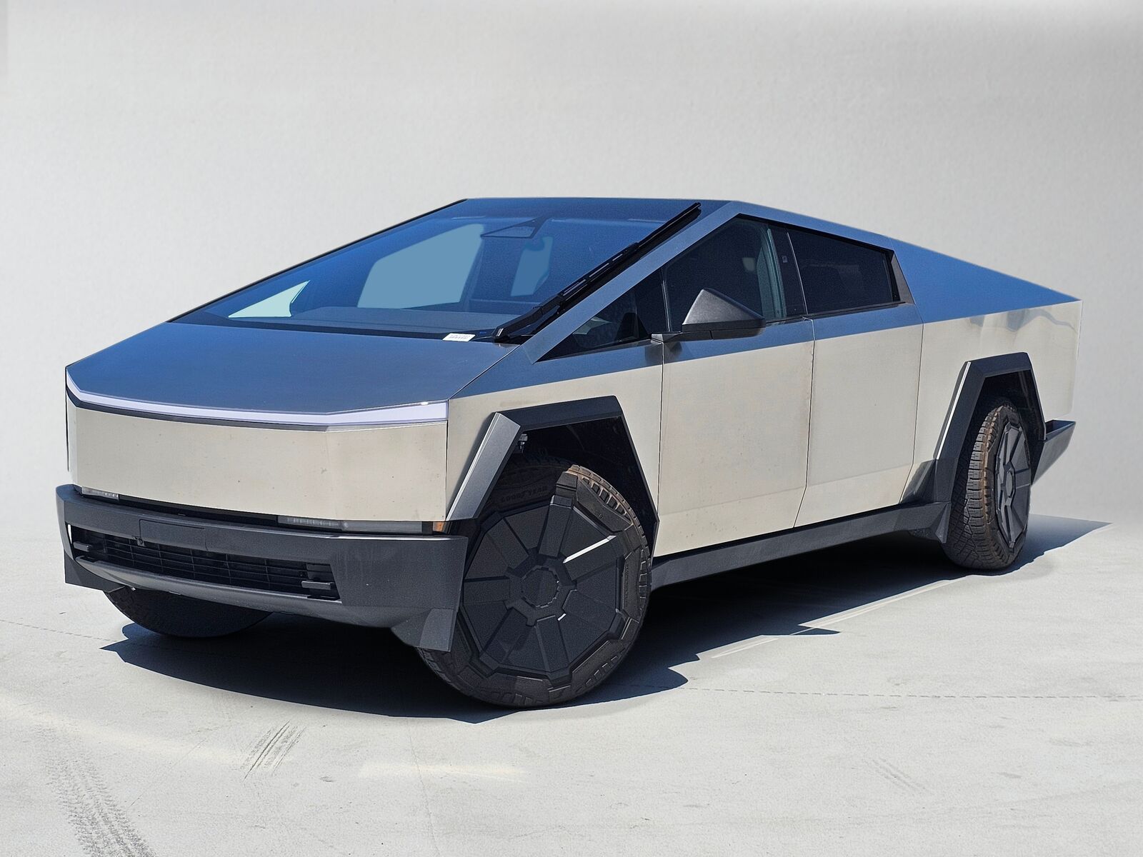 2026 TESLA Cybertruck
