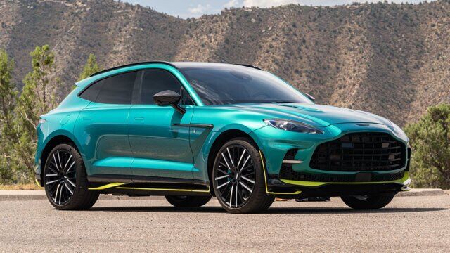 2024 ASTON MARTIN DBX