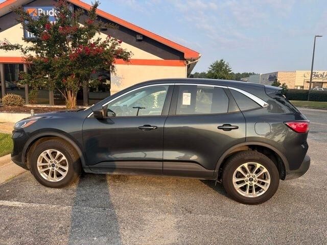 2022 FORD Escape