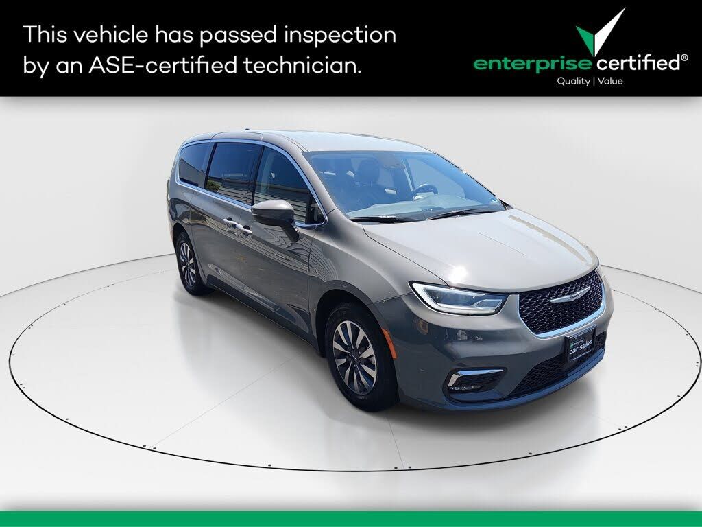 2023 CHRYSLER Pacifica
