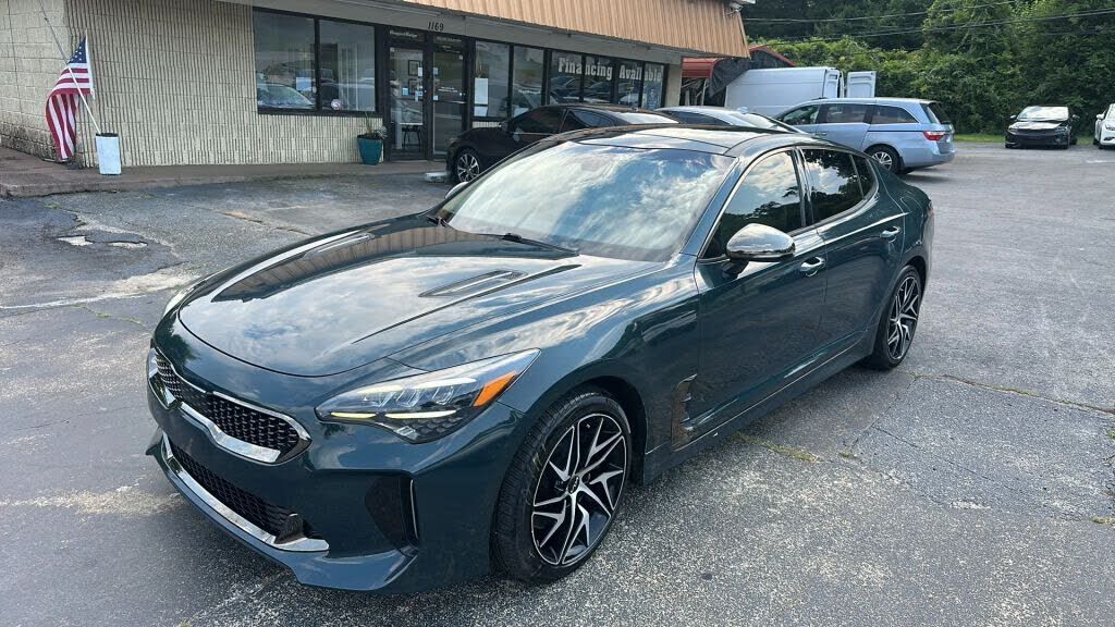 2023 KIA Stinger
