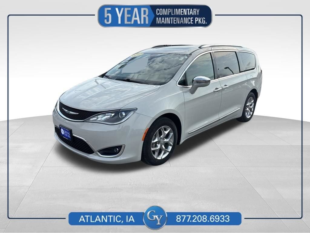2017 CHRYSLER Pacifica