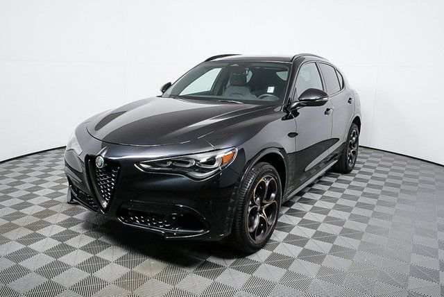 2025 ALFA ROMEO Stelvio
