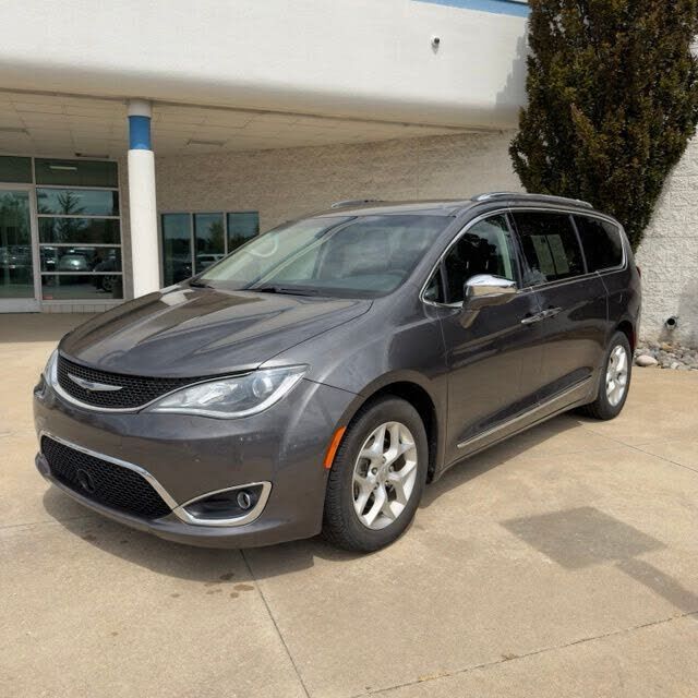 2020 CHRYSLER Pacifica