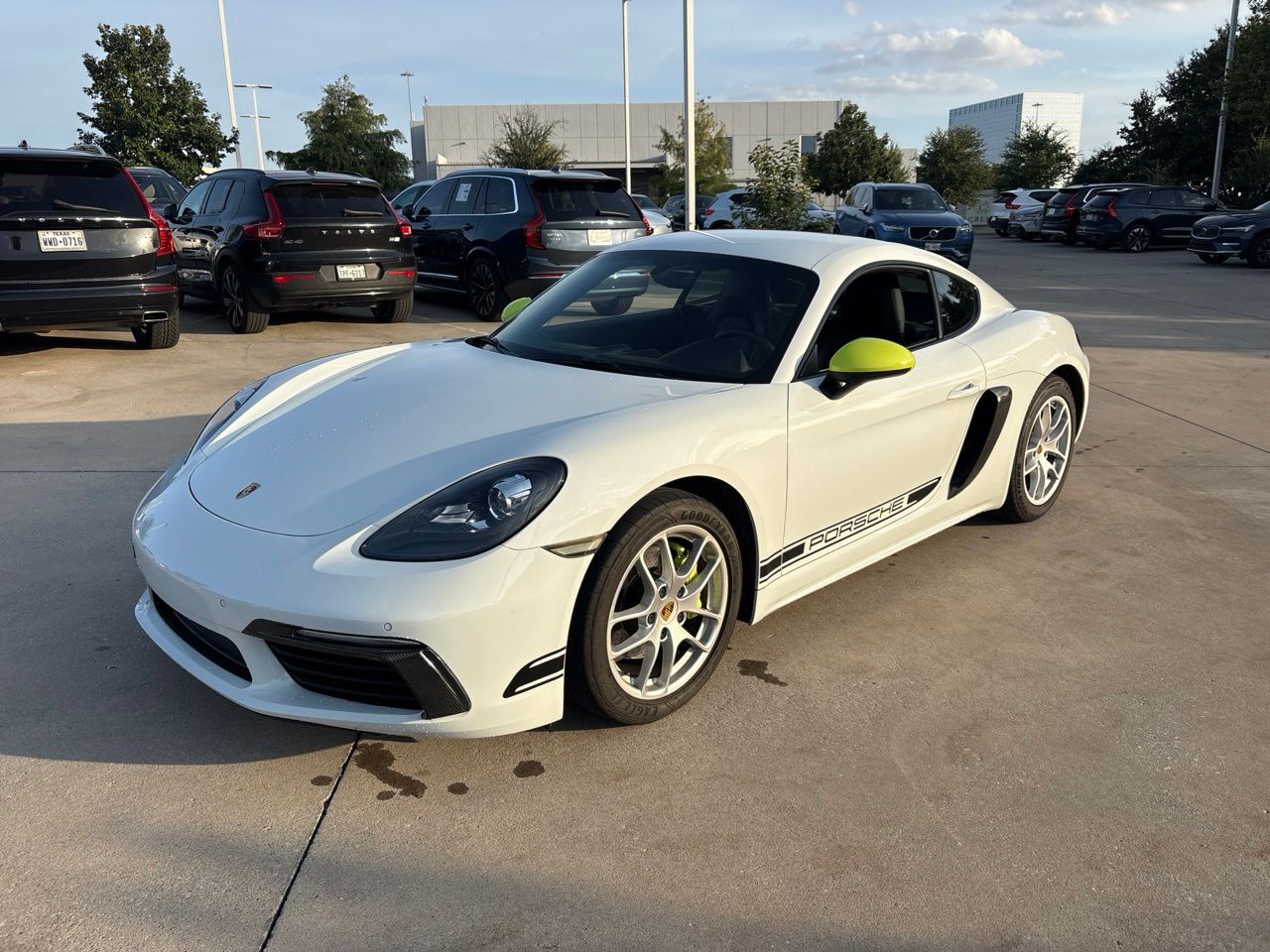 2018 PORSCHE 718