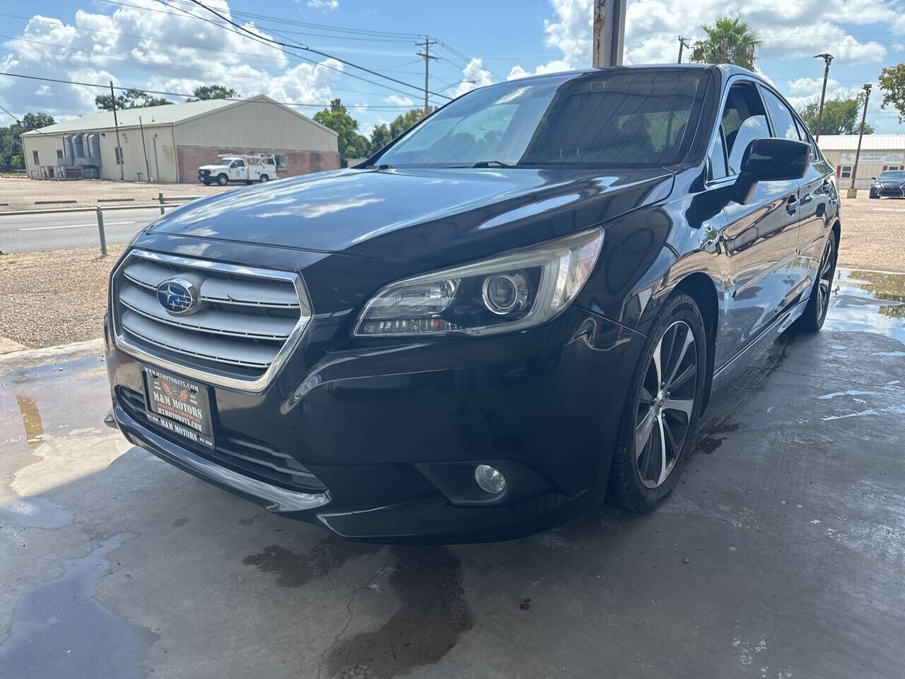2017 SUBARU Legacy