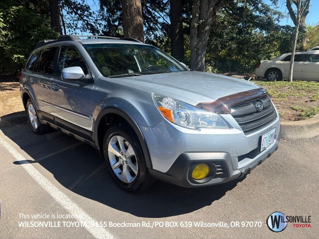 2014 SUBARU Outback