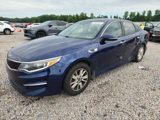2018 KIA Optima